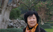 潘小平