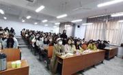 淮北市教育局教研室主任谢飞应邀为2025世俱杯官方用球员工作学术讲座
