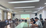 公司党委组织召开教职工政治学习会议